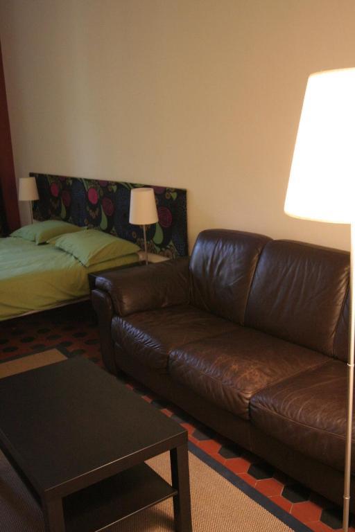 B&B Metropolis Livorno Exterior photo